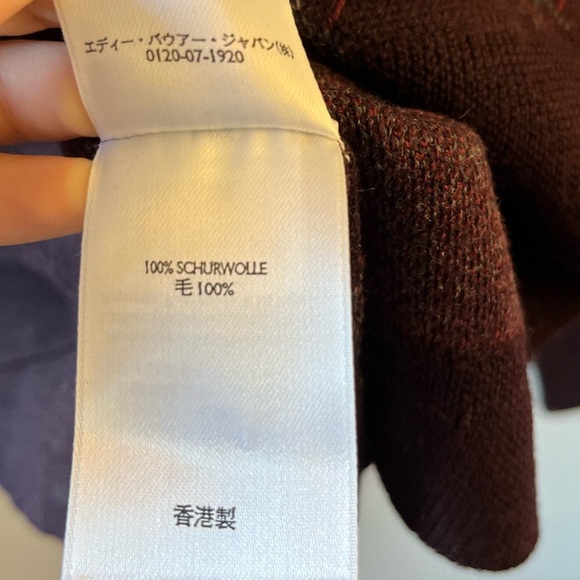 Eddie Bauer Merino Wool V-neck Sweater - Picture 7 of 10